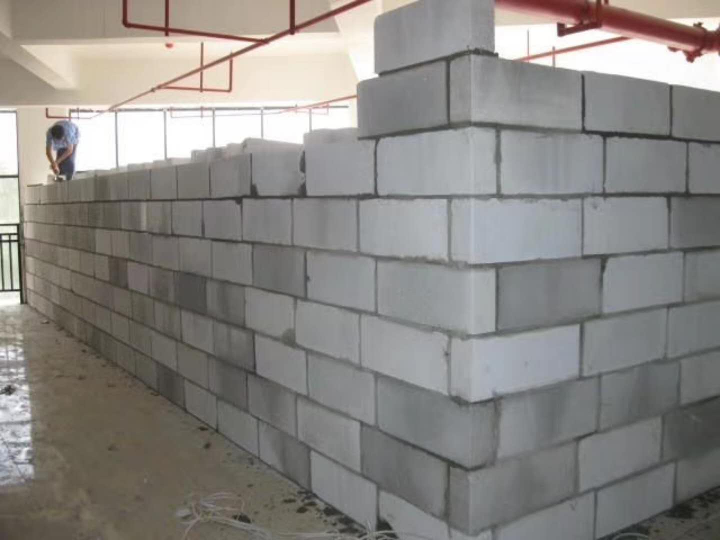 韶山蒸压加气混凝土砌块承重墙静力和抗震性能的研究
